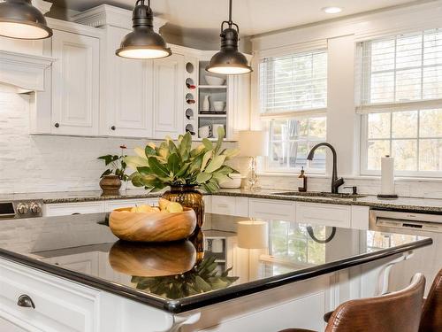 35 Acadia Drive, Kentville, NS - Indoor Photo Showing Kitchen With Upgraded Kitchen