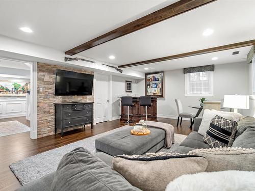 35 Acadia Drive, Kentville, NS - Indoor Photo Showing Living Room