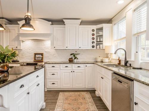 35 Acadia Drive, Kentville, NS - Indoor Photo Showing Kitchen With Upgraded Kitchen