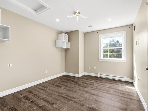 495 Gatehouse Run, Hammonds Plains, NS - Indoor Photo Showing Other Room