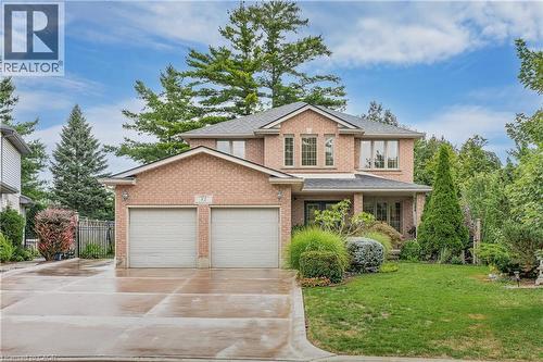 52 ARCHWOOD Crescent  Cambridge, ON N1T 2A6