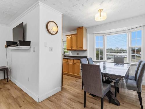 32 Tamarack Circle, Lower Sackville, NS - Indoor Photo Showing Dining Room