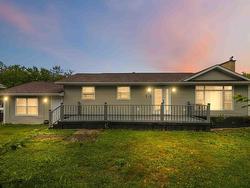 32 Tamarack Circle  Lower Sackville, NS B4C 1E3