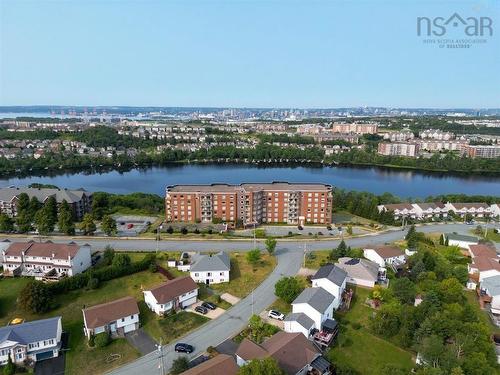 406 77 Russell Lake Drive  Dartmouth, NS B2W 6R8