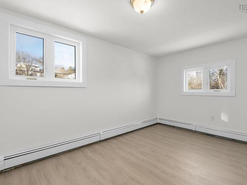 88 Armada Drive, Halifax, NS - Indoor Photo Showing Other Room