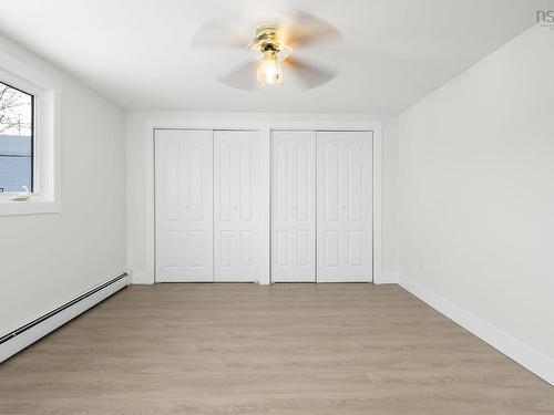 88 Armada Drive, Halifax, NS - Indoor Photo Showing Other Room