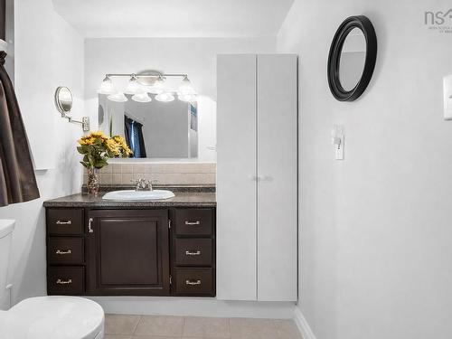 88 Armada Drive, Halifax, NS - Indoor Photo Showing Bathroom