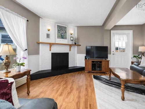 88 Armada Drive, Halifax, NS - Indoor Photo Showing Living Room With Fireplace