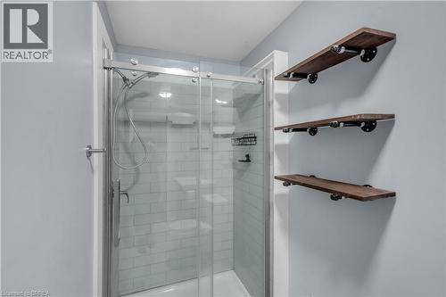 995 Mcdowell Road E, Simcoe, ON - Indoor Photo Showing Bathroom