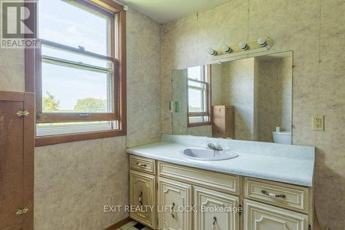 194 County Rd 10, Cavan Monaghan (Cavan Twp), ON - Indoor