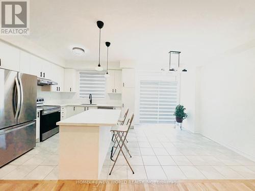 966 Cormorant Path, Pickering, ON - Indoor Photo Showing Kitchen With Stainless Steel Kitchen