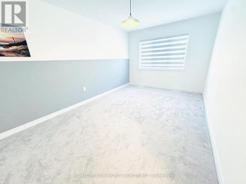 966 Cormorant Path, Pickering, ON - Indoor Photo Showing Other Room
