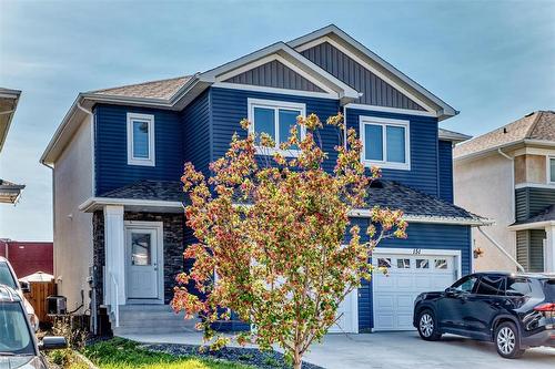 147 Phoenix Way, Winnipeg, MB - Outdoor With Facade