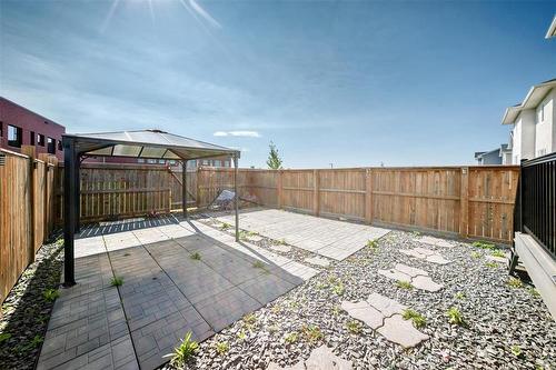 147 Phoenix Way, Winnipeg, MB - Outdoor
