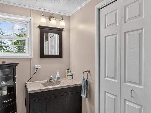 14581 Highway 1, Wilmot, NS 