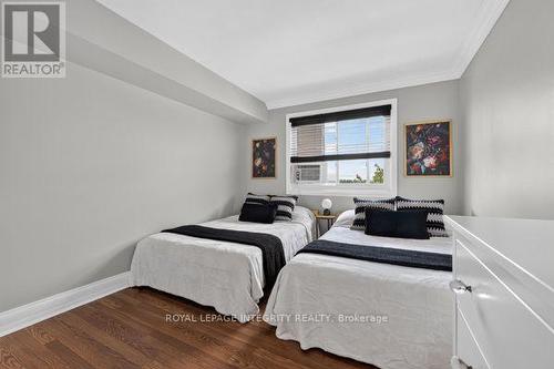 404 - 345 Centrum Boulevard, Ottawa, ON - Indoor Photo Showing Bedroom