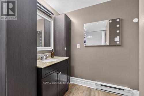 404 - 345 Centrum Boulevard, Ottawa, ON - Indoor Photo Showing Bathroom