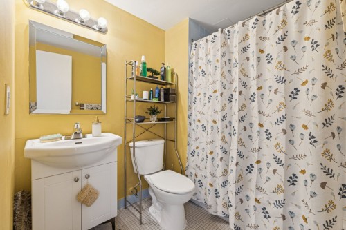 Salle de bains - 909-285 Rue Laurier, Gatineau (Hull), QC - Indoor Photo Showing Bathroom