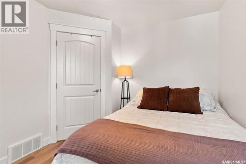 1410 Coy Avenue, Saskatoon, SK - Indoor Photo Showing Bedroom
