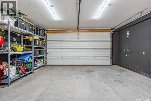 1410 Coy Avenue, Saskatoon, SK - Indoor Photo Showing Garage