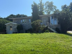 6 Rue Guay  Ville-Marie, QC J9V 1S2