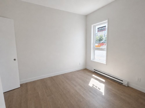 Bedroom - 5909 Av. De Lorimier, Montréal (Rosemont/La Petite-Patrie), QC - Indoor Photo Showing Other Room