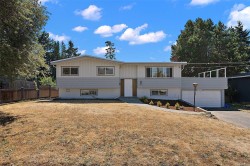 1839 San Pedro Ave Saanich, BC V8N 2G3