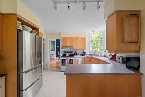 2889 Philip St, Duncan, BC 