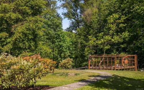 2889 Philip St, Duncan, BC 
