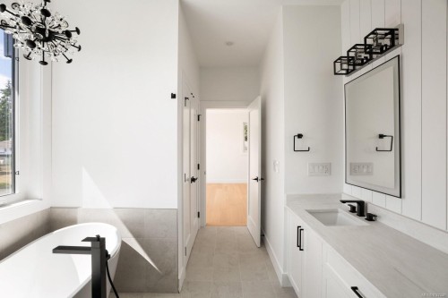 2292 Gail Pl, Sidney, BC - Indoor