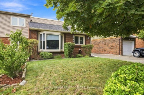 2564 Mainroyal Street, Mississauga, ON 