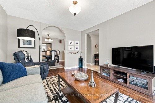 2564 Mainroyal Street, Mississauga, ON 