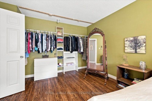 2564 Mainroyal Street, Mississauga, ON 