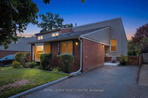 2564 Mainroyal Street, Mississauga, ON 