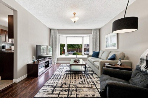2564 Mainroyal Street, Mississauga, ON 