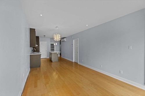 Living Room - 203-6717 Av. Christophe-Colomb, Montréal (Rosemont/La Petite-Patrie), QC - Indoor Photo Showing Other Room