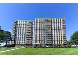 909-310 Woodward  Saint John, NB E2K 2L1