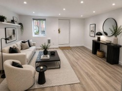 Lower-22 Curzon Street  Toronto, ON M4M 3B4