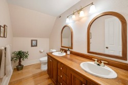 Salle de bains attenante à la CCP - 