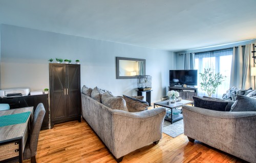 Salon - 854  - 856 Av. De Dorset, Laval (Chomedey), QC - Indoor Photo Showing Living Room
