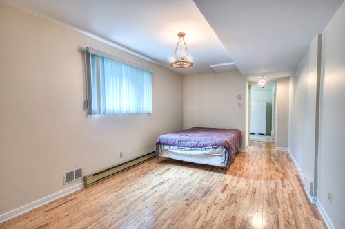 Intérieur - 854  - 856 Av. De Dorset, Laval (Chomedey), QC - Indoor Photo Showing Bedroom