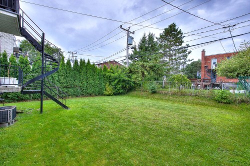 Cour - 854  - 856 Av. De Dorset, Laval (Chomedey), QC - Outdoor