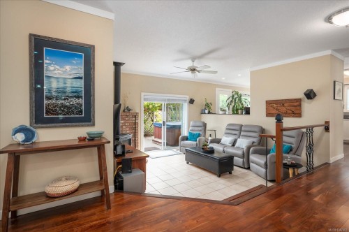 6223 Icarus Dr, Nanaimo, BC 