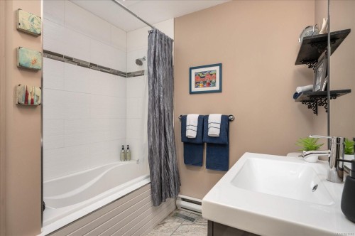 6223 Icarus Dr, Nanaimo, BC 