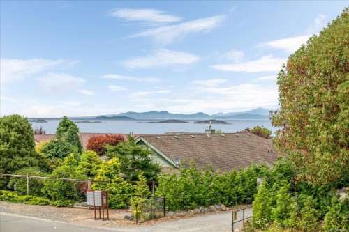 6223 Icarus Dr, Nanaimo, BC 
