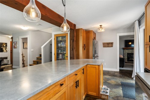 2071 Saras Way, Nanaimo, BC 