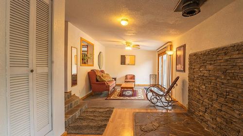 4956 Burns Avenue, Canal Flats, BC 