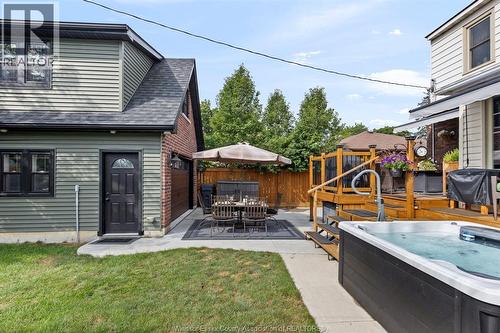 2079 Verdun, Windsor, ON - Outdoor With Deck Patio Veranda