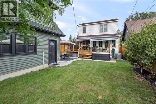 2079 Verdun, Windsor, ON - Outdoor With Deck Patio Veranda