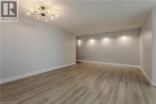 2035 Appleby Line Unit# 101, Burlington, ON - Indoor Photo Showing Other Room